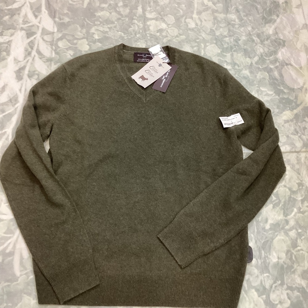 Classic Olive V-Neck Sweater for Men